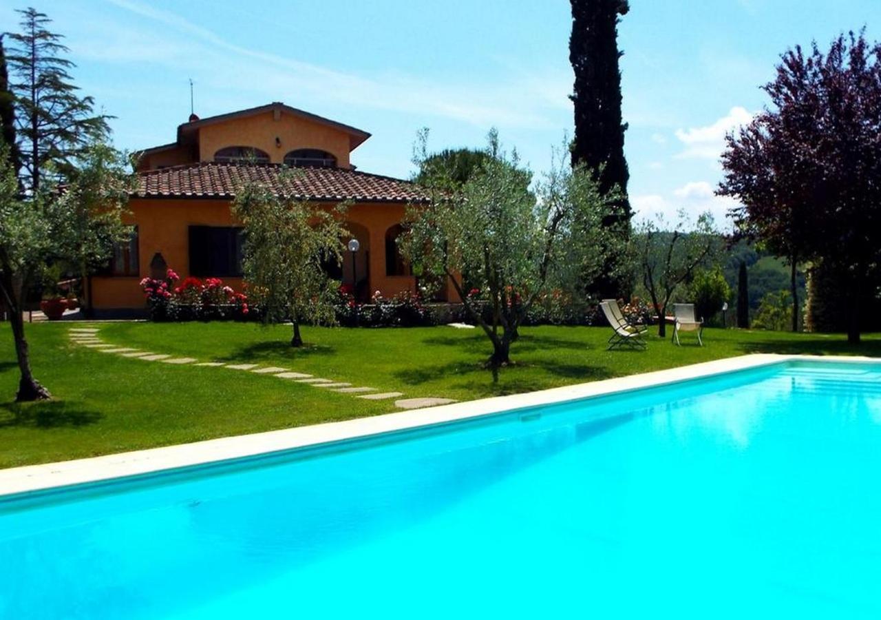 Santa Margherita Vacanze Поджибонси Экстерьер фото